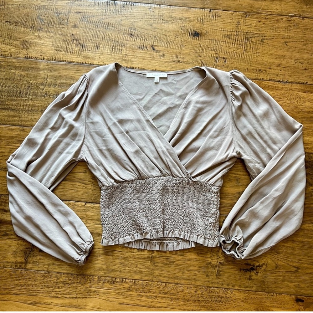 SPECIAL BUNDLE - H&M Shirt & Flowy Brown Top